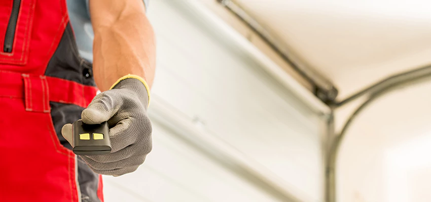 Residential Garage Door Security in Emeryville, California