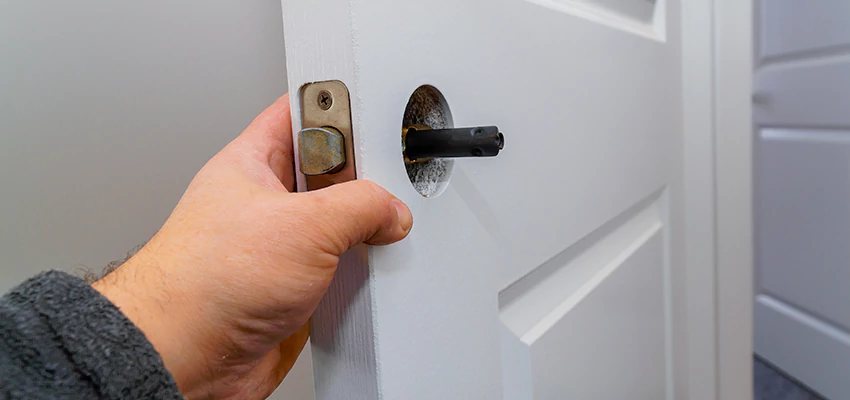 Nighttime Locksmith For Lock Repair in Emeryville, CA