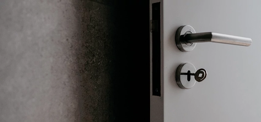 Front Door Handle Repair And Installation in Emeryville, CA