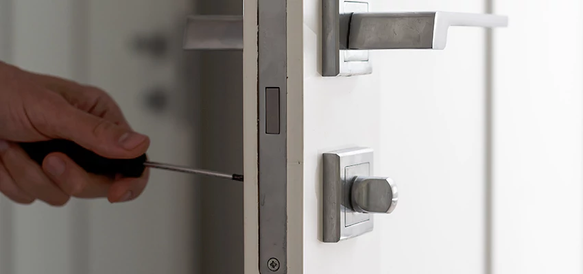 Key Programming Locksmith Open Now in Emeryville, California